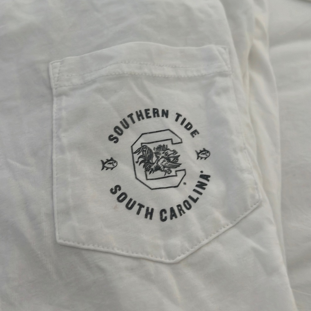 White long sleeveuniversity of South Carolina gamecockLong large sleeve t-shirt